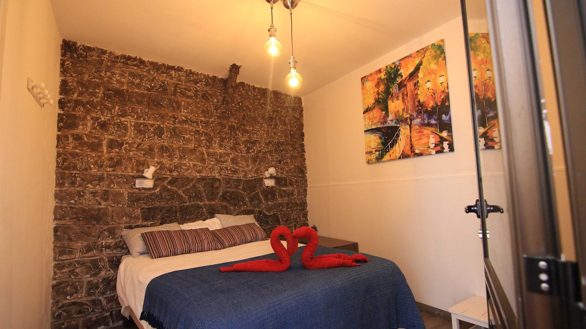איקוד דה לוס וינוס Drago Hostel מראה חיצוני תמונה