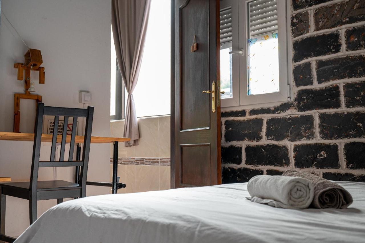 איקוד דה לוס וינוס Drago Hostel מראה חיצוני תמונה